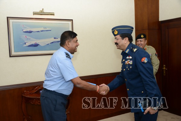 Pakistan Armed Forces Delegation Meets Commander of the Air Force
