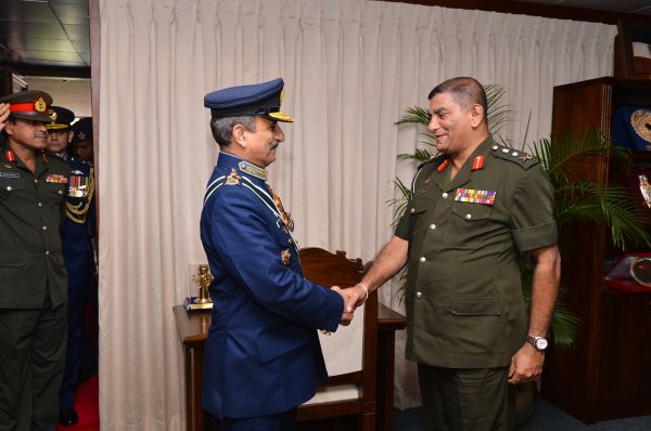 Chief of the Air Staff of the Pakistan Air Force Visits MOD & UD
