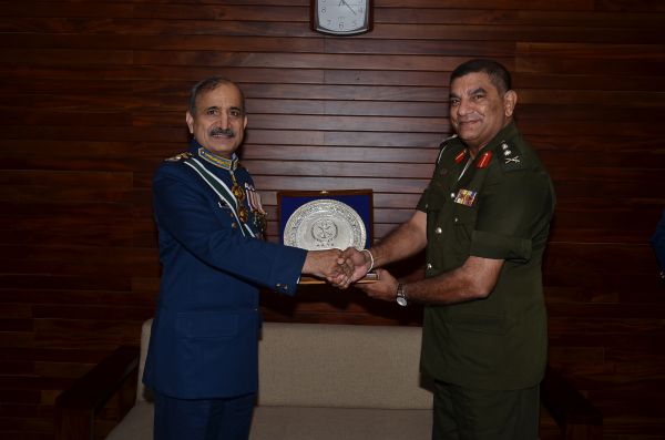 Chief of the Air Staff of the Pakistan Air Force Visits MOD & UD