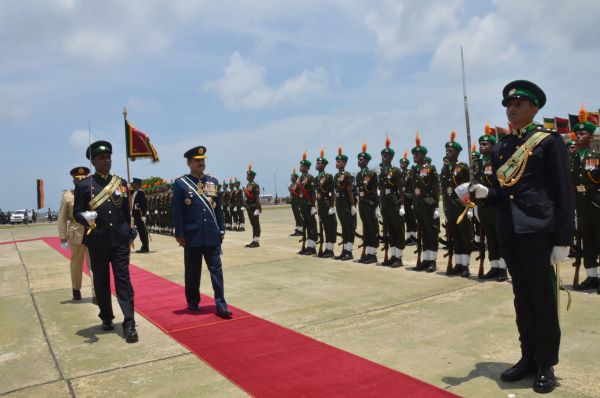 Chief of the Air Staff of the Pakistan Air Force Visits MOD & UD