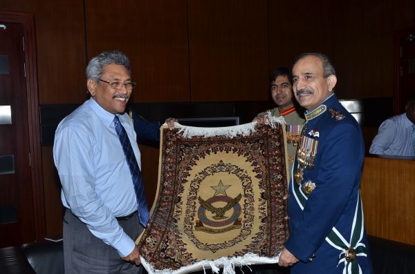 Chief of the Air Staff of the Pakistan Air Force Visits MOD & UD