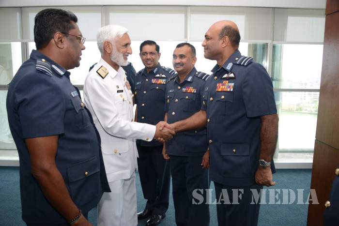 Chief of Naval Staff of the Pakistan Navy Calls on the Commander
of the Air Force