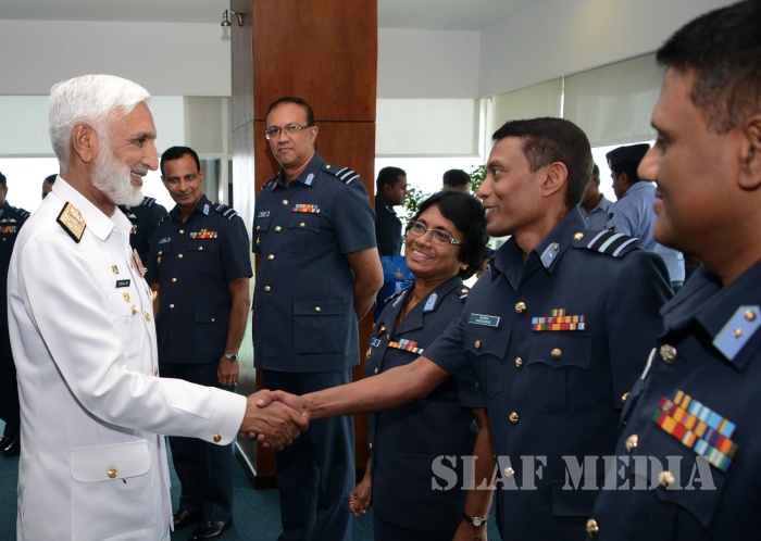 Chief of Naval Staff of the Pakistan Navy Calls on the Commander
of the Air Force