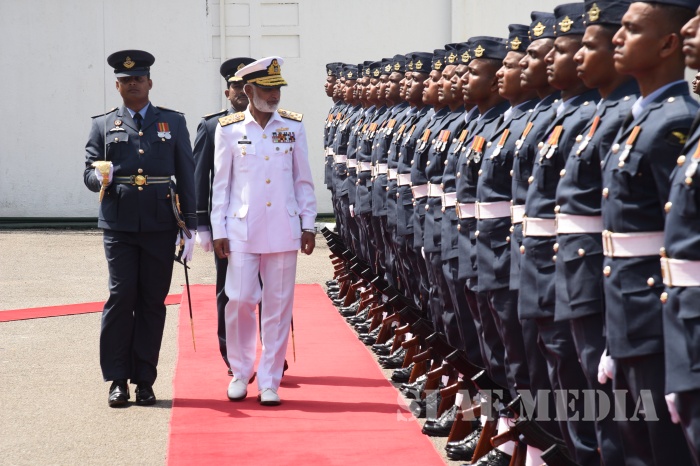 Chief of Naval Staff of the Pakistan Navy Calls on the Commander
of the Air Force