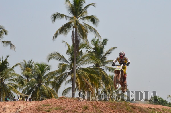 SLAF Riders Take Honours at Pannala Motor Cross