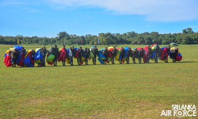 PASSING
OUT PARADE OF PARATROOPERS AND SPECIAL AIRBORNE FORCE AT SLAF AMPARA