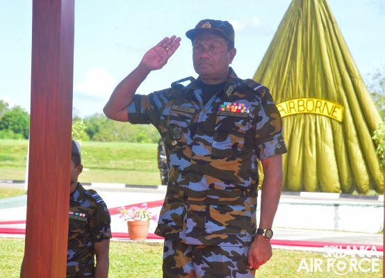 PASSING
OUT PARADE OF PARATROOPERS AND SPECIAL AIRBORNE FORCE AT SLAF AMPARA