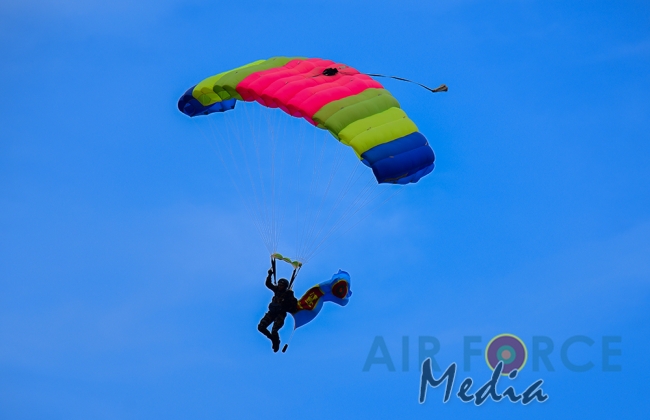 Paratroopers and Special Air Borne Force Personnel Pass Out at SLAF Base Katunayake