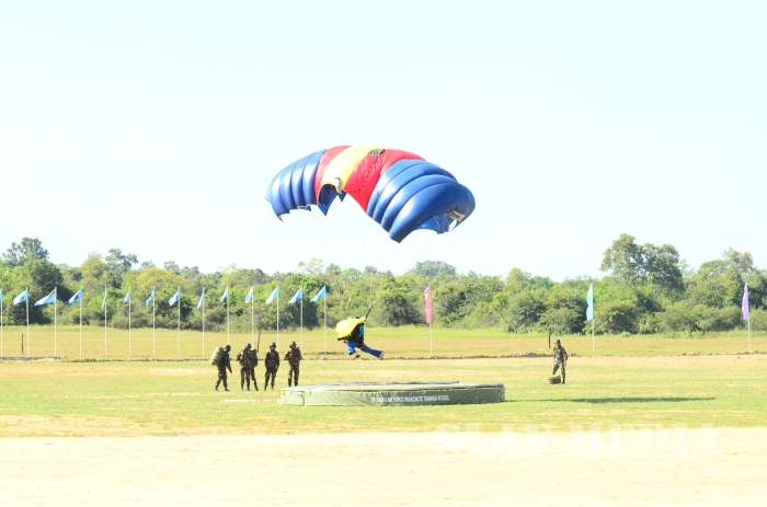 30th and 31st Basic Airborne Courses Passing Out Parade at SLAF Ampara