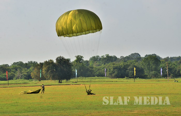 32th and 33st Basic Airborne Courses Passing Out Parade at SLAF Ampara