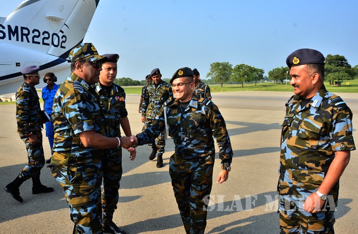 32th and 33st Basic Airborne Courses Passing Out Parade at SLAF Ampara