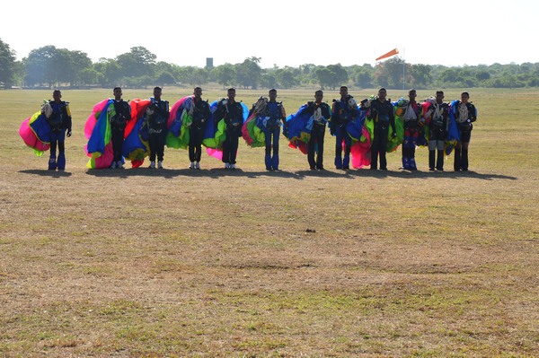Paratroopers in action at SLAF Ampara
