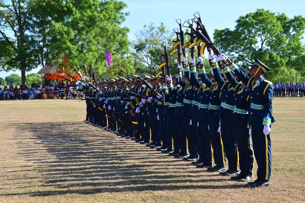 Paratroopers in action at SLAF Ampara