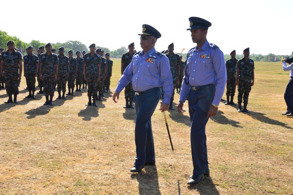 Paratroopers in action at SLAF Ampara