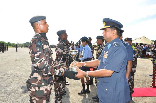 ගුවන් හමුදාව ශක්තිමත් කරමින් 148 'බී' නිත්ය ආධුනික පුහුණු පාඨමාලාව විසිර යයි