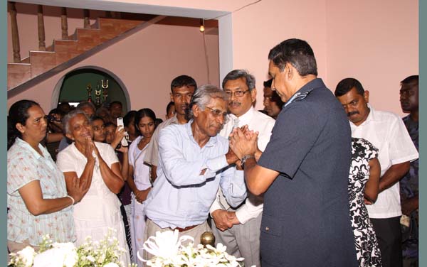 Defence Secretary Visited Home Of Late S/L Rehan Who Was Died MI 24 Crash Defence Secretary Visited Home Of Late S/L Rehan Who Was Died MI 24 Crash