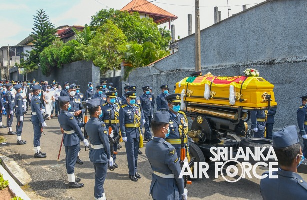 THE PRESIDENT PAYS LAST RESPECTS TO LATE AIR CHIEF MARSHAL PH MENDIS
