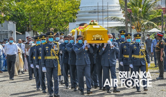 THE PRESIDENT PAYS LAST RESPECTS TO LATE AIR CHIEF MARSHAL PH MENDIS