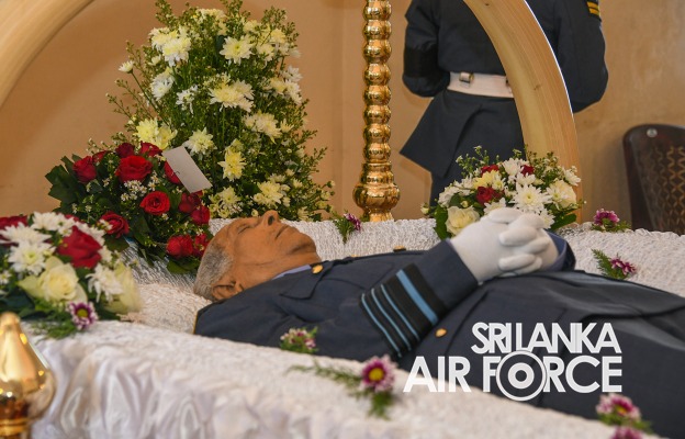 THE PRESIDENT PAYS LAST RESPECTS TO LATE AIR CHIEF MARSHAL PH MENDIS