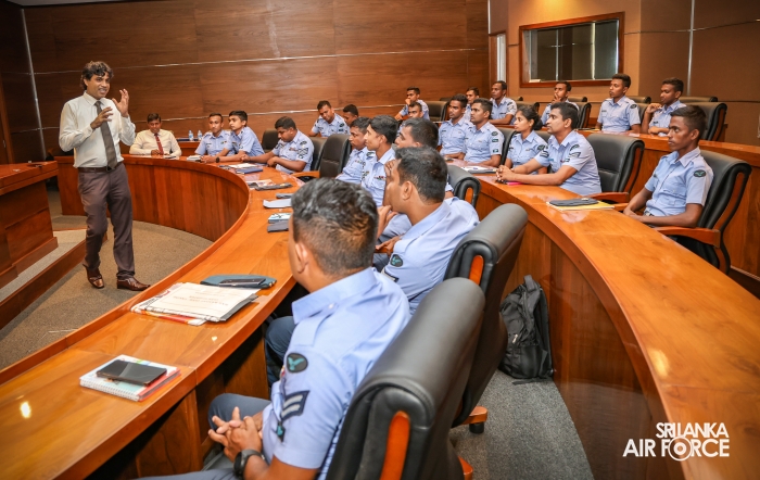 SLAF MEDIA DIVISION HOSTS A WORKSHOP ON A PROFESSIONAL
PHOTOGRAPHY TECHNIQUES AND EDITING METHODS