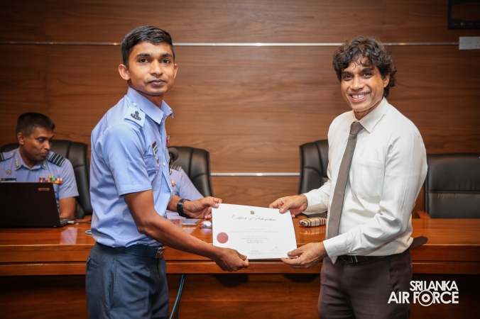 SLAF MEDIA DIVISION HOSTS A WORKSHOP ON A PROFESSIONAL
PHOTOGRAPHY TECHNIQUES AND EDITING METHODS