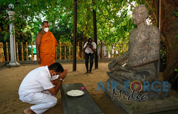 SLAF COMMENCES 70TH ANNIVERSARY CELEBRATIONS WITH THE “PICHCHAMAL
POOJA”
