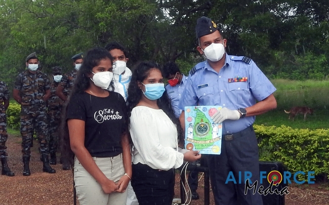 89 CIVILIANS QUARANTINED AT SLAF QUARANTINE CENTRE AT PALALY LEAVE FOR HOMES