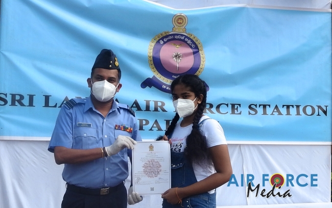 89 CIVILIANS QUARANTINED AT SLAF QUARANTINE CENTRE AT PALALY LEAVE FOR HOMES