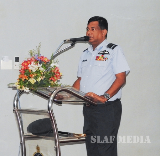 Commander Joins the New Year Celebrations of SLAF Station Palaly