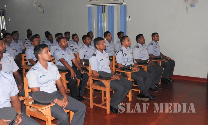 Commander Joins the New Year Celebrations of SLAF Station Palaly