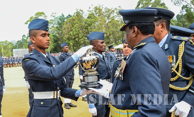 Passing Out Parade Of Officers Cadets, Lady Officer Cadets, Airmen and Air Women Recriute Courses At SLAF CTS Diyatalawa