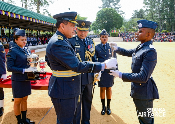 THE PASSING OUT PARADE AT SLAF COMBAT TRAINING SCHOOL DIYATALAWA
