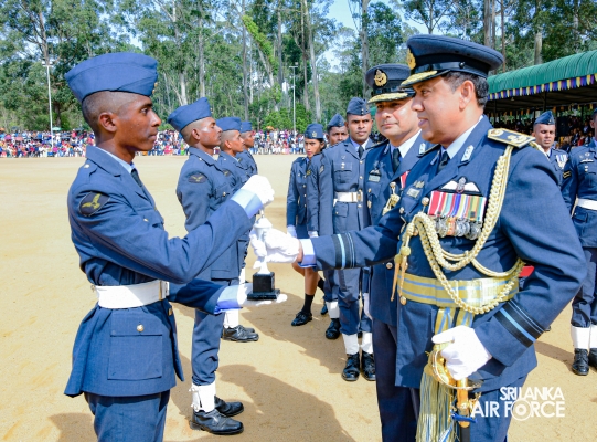 THE PASSING OUT PARADE AT SLAF COMBAT TRAINING SCHOOL DIYATALAWA