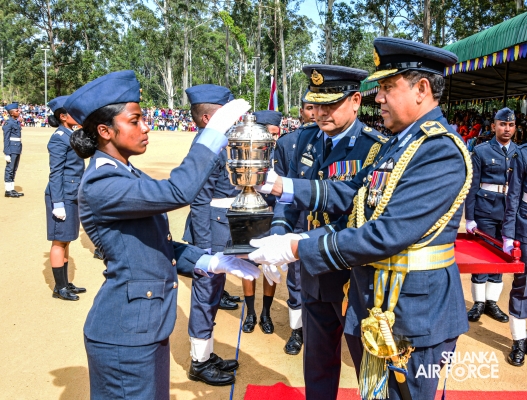 THE PASSING OUT PARADE AT SLAF COMBAT TRAINING SCHOOL DIYATALAWA