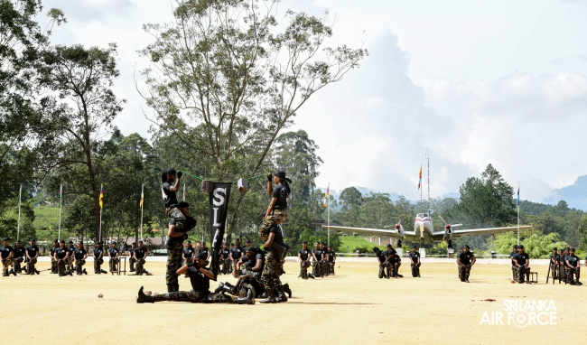 THE PASSING OUT PARADE AT SLAF COMBAT TRAINING SCHOOL DIYATALAWA