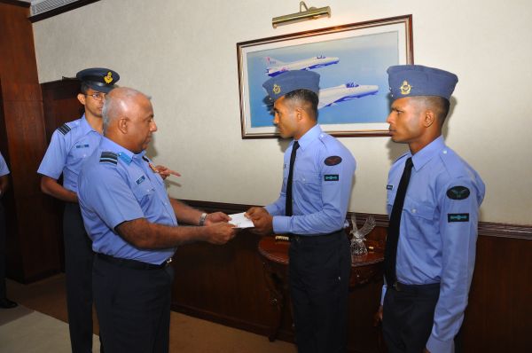SLAF felicitates two promising boxers