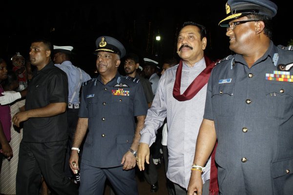 President Visits SLAF site at Deyata Kirula