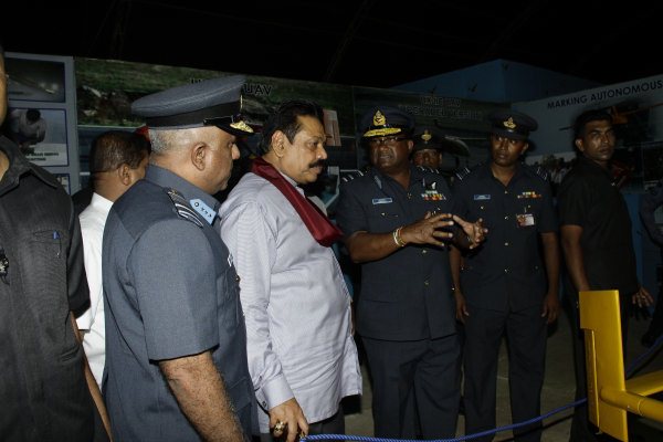 President Visits SLAF site at Deyata Kirula