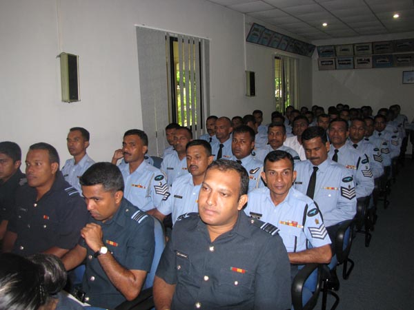 NCO முகாமைத்துவ பயிற்சி கல்லூரியில் 42 வது கற்கை சித்தியடைந்து வெளியேறினர் NCO முகாமைத்துவ பயிற்சி கல்லூரியில் 42 வது கற்கை சித்தியடைந்து வெளியேறினர்