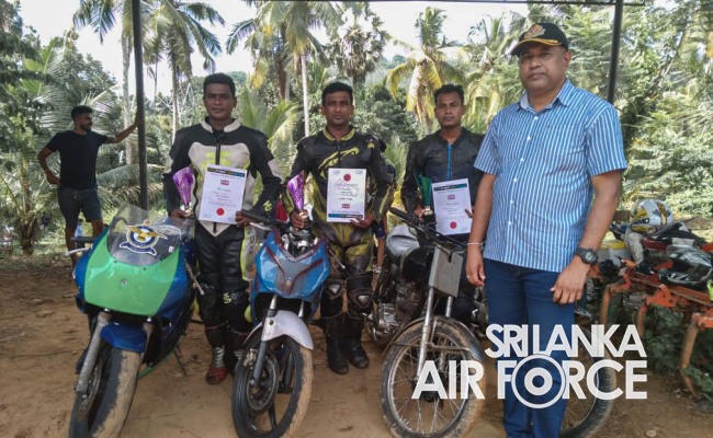 SLAF RIDERS EXCEL AT MIRIGAMA TRACK DAY RACE 2021