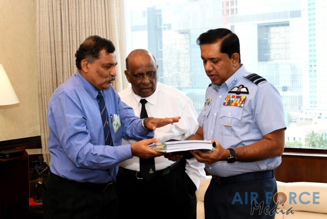 RAFOA MEMBERS CALL ON THE COMMANDER OF THE AIR FORCE