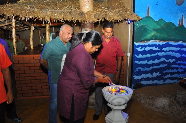 ‘Ralla’ Seafood Restaurant opens