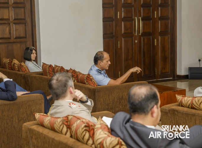 RCDS
DELEGATION VISITS AIR FORCE MUSEUM