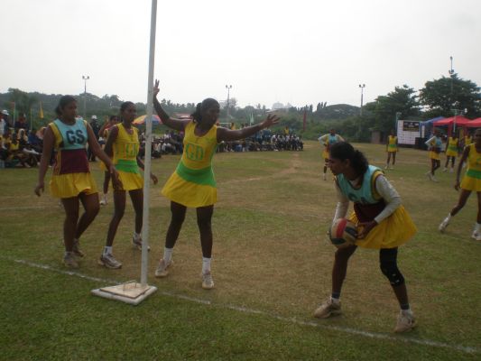 SLAF Women Shoot for the Net