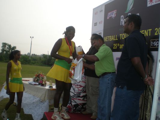 SLAF Women Shoot for the Net