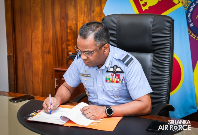 CHANGE OF COMMAND OF SLAF BASE RATMALANA