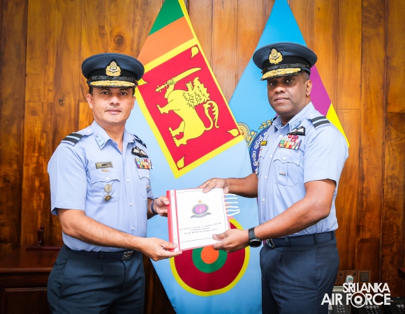 CHANGE OF COMMAND OF SLAF BASE RATMALANA