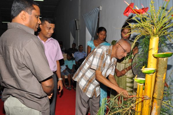 'Romaya Gini Gani' At SLAF Ekala