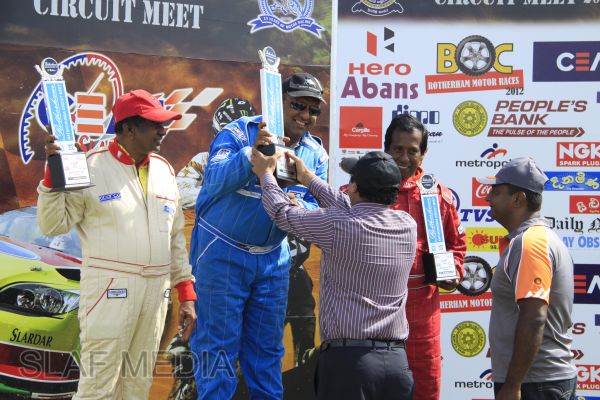 රොදර්හැම් මෝටර් රථ හා යතුරු පැදි ධාවන තරඟාවළිය 2012