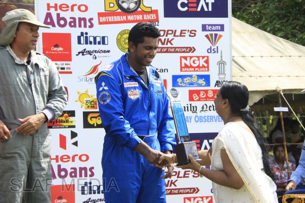 රොදර්හැම් මෝටර් රථ හා යතුරු පැදි ධාවන තරඟාවළිය 2012